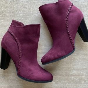 New York & Company Burgundy Heeled Boots